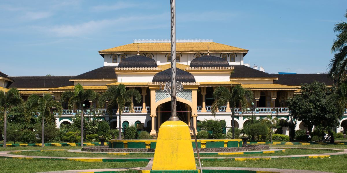 Istana Maimun