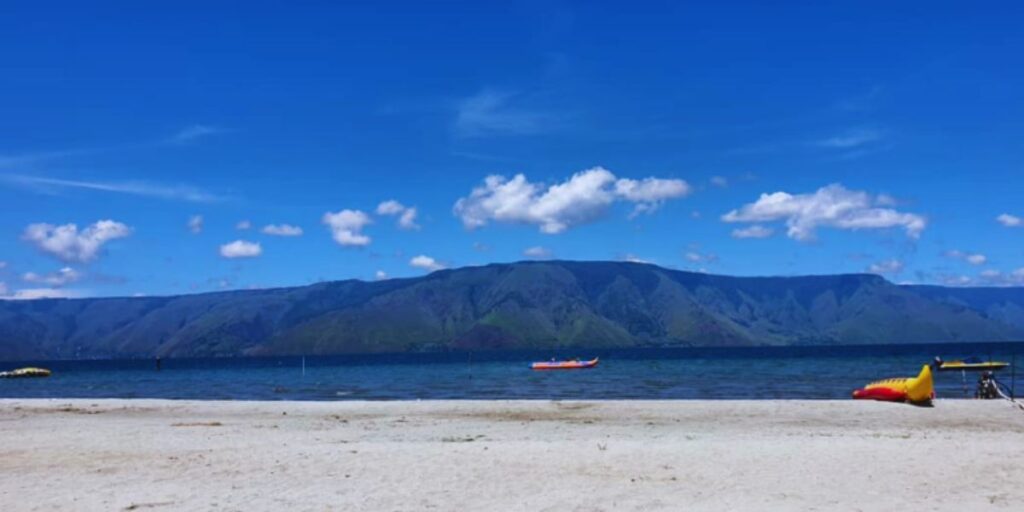 Pantai Indah Situngkir PIS Pantai Indah Situngkir (PIS)